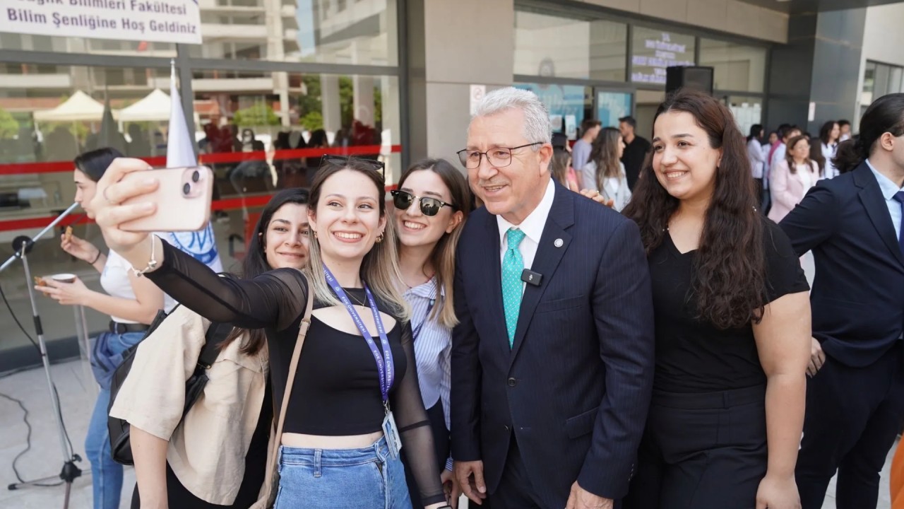 Ege Üniversitesi Başarıdan Başarıya: Memnuniyet Sıralamasında 5. Sırada!