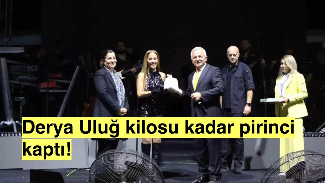 İpsala Çeltik Festivali'nde Derya Uluğ'a kilosu kadar pirinç verildi