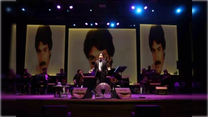 Şahin Kendirci'den arabesk rüzgârı: DEMOT Fuarı'nda unutulmaz gece