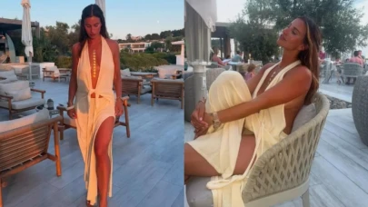 Ünlü oyuncu Yunanistan tatilinde yırtmaçlı elbisesiyle göz kamaştırdı