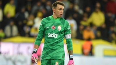 Sakatlanan Muslera, Young Boys maçının ikinci yarısına çıkmadı