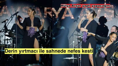 Hülya Avşar kendini aştı, derin yırtmacı ile sahneye çıktı