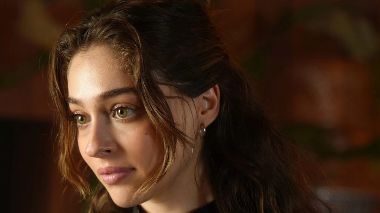 Leyla_ Hayat… Aşk… Adalet... 1. Bölüm Full İzle!