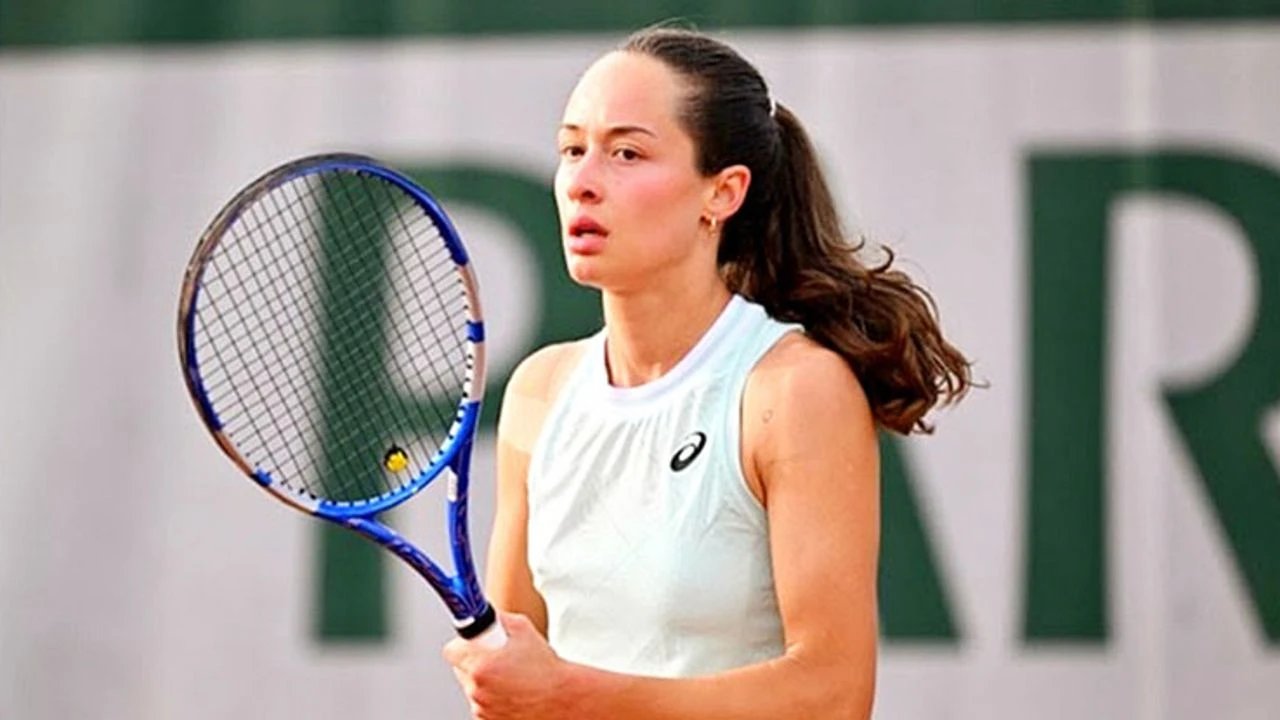 Türk profesyonel tenis oyuncusu Zeynep Sönmez kimdir?